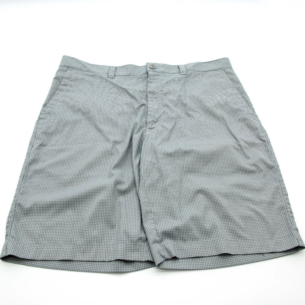 Callaway Golf Shorts / Gray Plaid / Men's 36